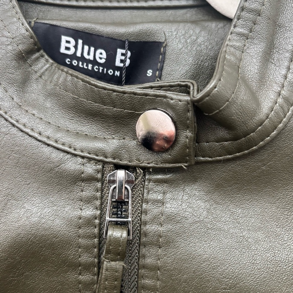 NWT Blue B Collection Olive Green Faux Leather Moto Jacket, Size Small - Picture 9 of 12